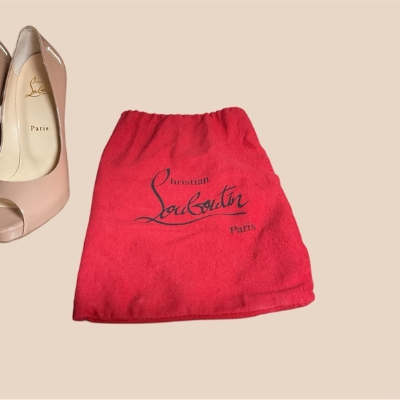 CHRISTIAN LOUBOUTIN TAN PATENT LEATHER SHOES EURO SIZE 38 (US 6.5) WORN ONCE - Picture 4 of 5